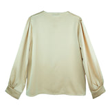 Lady Plus เสื้อคอวีแต่งไข่มุขแขนยาว | V-Neck Long Sleeve Blouse สีเบจ