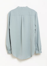 Lady Plus เสื้อคอวีแต่งกระดุมมุขแขนยาว | Long Sleeve V-Neck Blouse with Pearl Buttons (5158496469132)