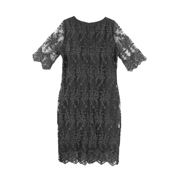 Dress Code เดรสลูกไม้แขนสามส่วน | Lace Dress with 3/4 Sleeves สีดำ