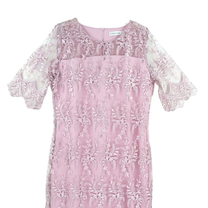 Dress Code เดรสลูกไม้แขนสามส่วน | Lace Dress with 3/4 Sleeves สีชมพู