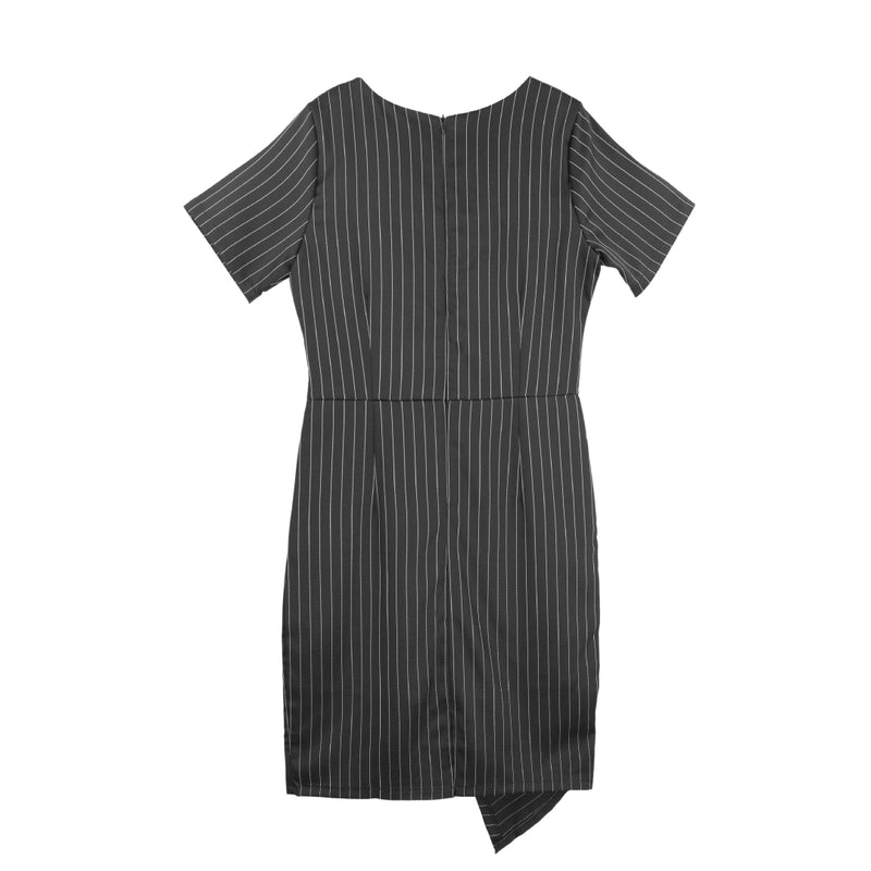Dress Code เดรสลายริ้วแต่งกระโปรงเฉียง | Stripped Wrap Dress สีดำ